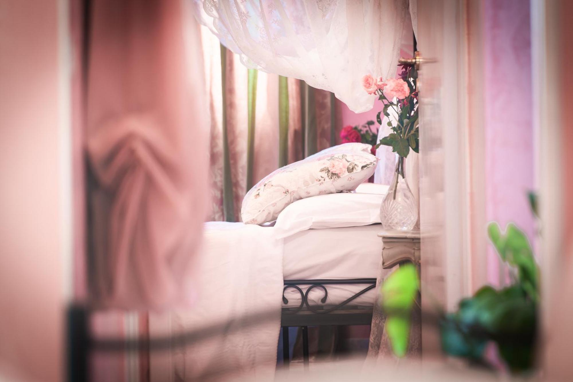 Bibi Boutique Arezzo Living Suite Rosafragola & Verdeconiglio Buitenkant foto