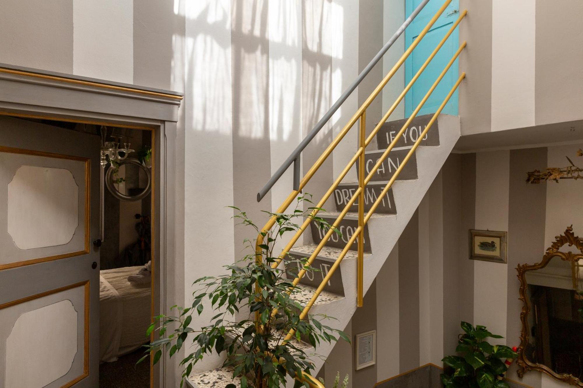 Bibi Boutique Arezzo Living Suite Rosafragola & Verdeconiglio Buitenkant foto